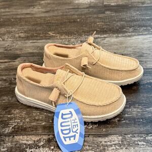 Hey Dude Loafers Shoes Womens Size 6 Wendy‎ Wave Corduroy Taupe Tan Comfy NEW
